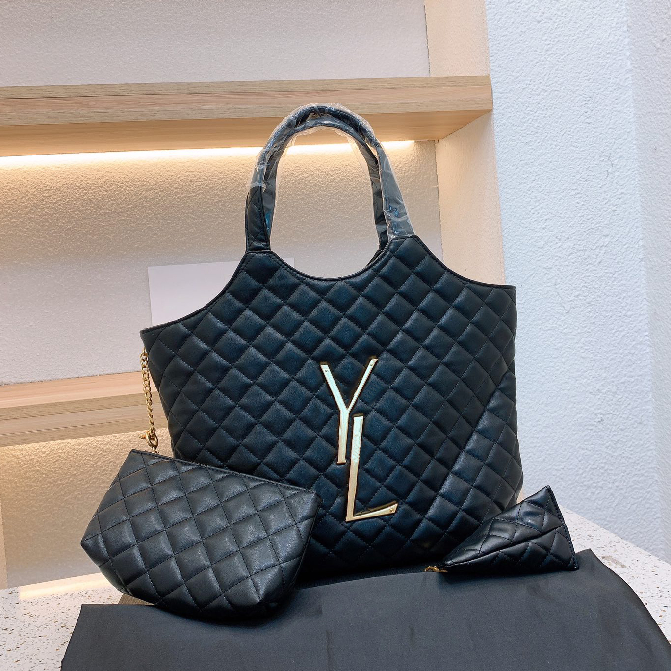 

Icare Maxi Bag designer bag Women tote bags Attaches Crossbody Shopping handbag beach fashion famous Large Totes Shoulders Purse Genuine Handbags, #1