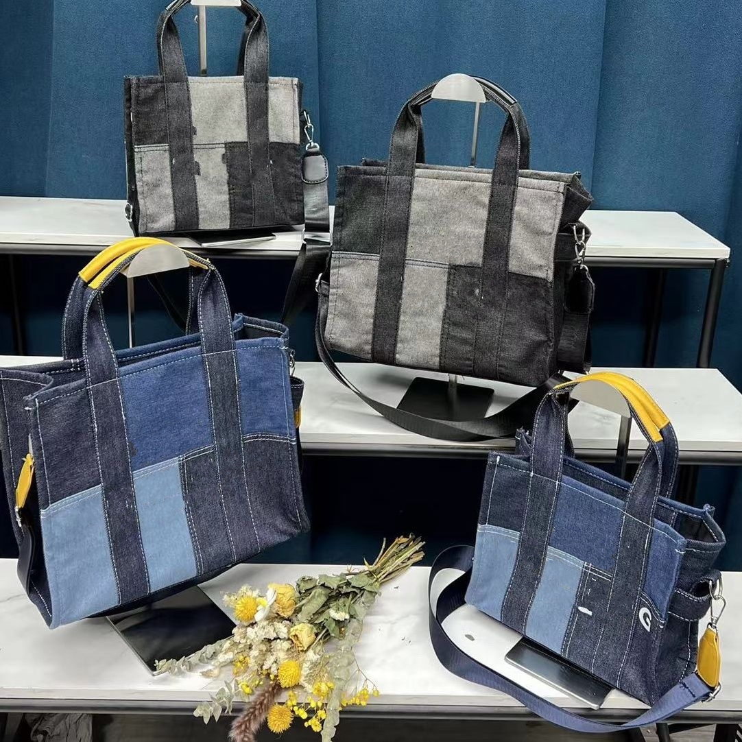 Le sac fourre-tout 5A Patchwork Denim Sacs à main pour femmes toile d'épaule Fashion Crossbody Shoping Sacs Metal Zipper Lettres imprimées 3 tail