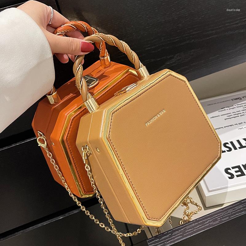 

Evening Bags Hard Box Shape PU Leather Crossbody For Women Small Square Rope Handle Woman Handbags Letters Prints Shoulder Bag, Beige