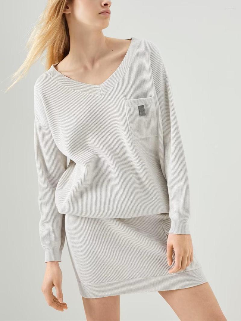 

Women' Sweaters Women Gray V-Neck Sweater Bead Pocket Loose Casual Fashion Pullover Female Cotton Long Sleeve Knitwear Top, Skirt
