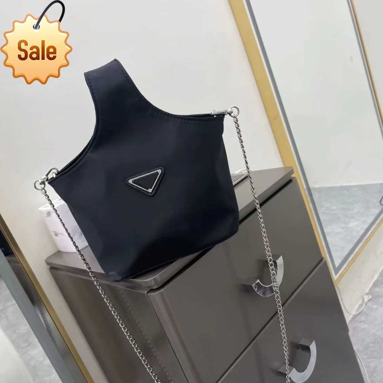 

Luxury Designer Shoulder Bags Women's Basket Carry-on Chain Design Totebag Fashion Multifunctional Large Capacity New Crossbody Bag Factory Direct Sales., Black