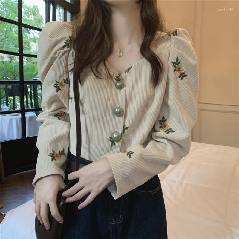 

Women's Blouses French Style Vintage Floral Embroidery Office Lady Corduroy Shirt Hubble-bubble Sleeve Female Short Design Woman Jackets, Black