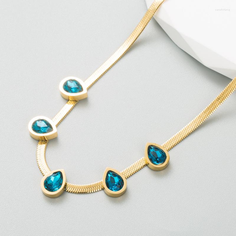 

Chains Stainless Steel Blade Chain Green Stone Pendant Necklace For Women Party Jewelry Clavicle Necklaces Accessories