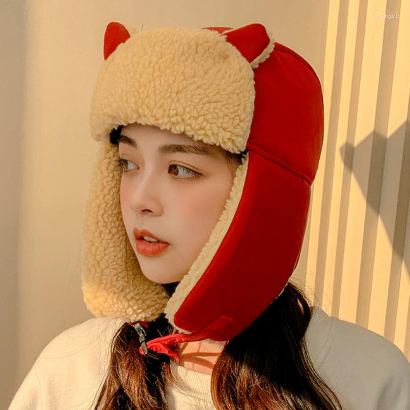 

Berets HT3999 Bomber Hat Women Cute Ears Russian Lady Windproof PU Leather Cap Winter Female Berber Fleece Earflap, Black