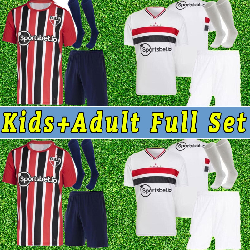 

2022 2023 Sao Paulo soccer jerseys OUTUBRO ROSA DANI ALVES 22/23 men Luciano Igor Gomes Pablo Men Fans Kids Child Full Set socks Kit home away, Away+patch