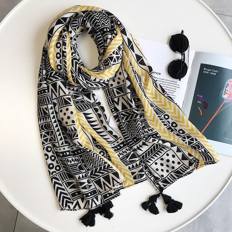 

Scarves 2022 Fashion Cotton Geometry Print Tassel Shawl Beach Cover Aztec Geometric Wrap Hijab Muffler