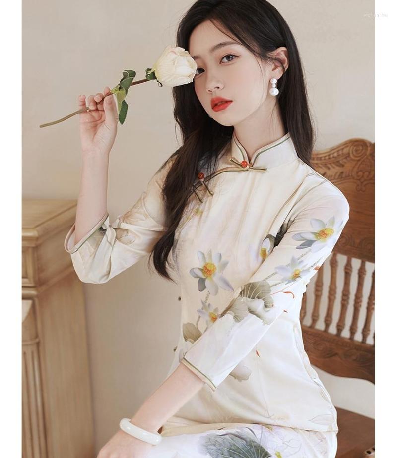 

Ethnic Clothing Autumn Beige Suede Cheongsam Lotus Print Long Sleeve Vintage Dress Women Costumes Elegant Qipao S To XXL