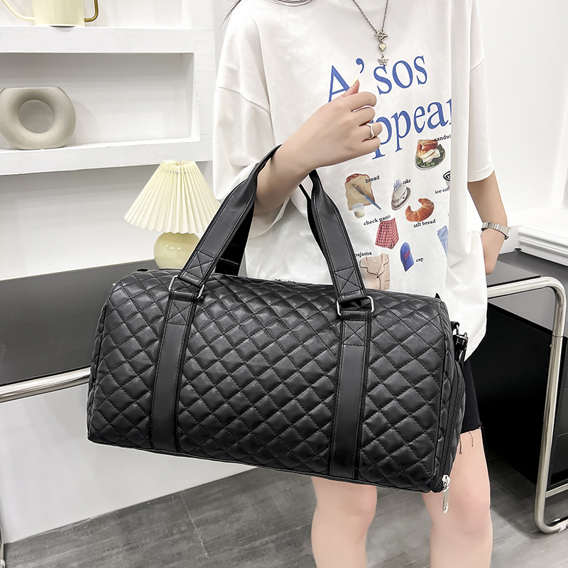 

Duffel Bags YILIAN 2023 autumnwinter women's travel bag short trip fitness bag men dry and wet separate leisure sports bag 221114, Pink