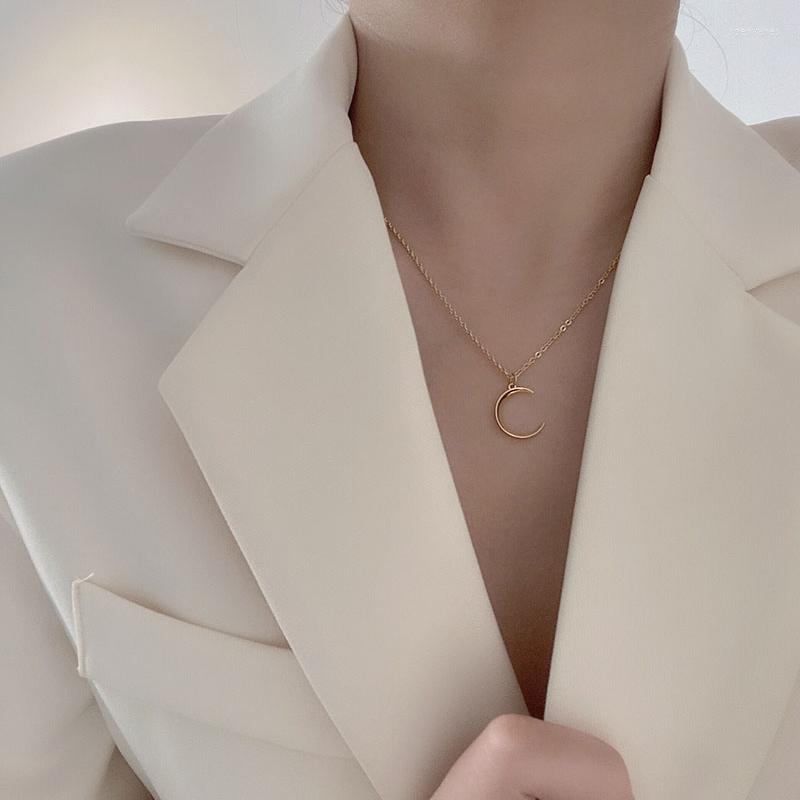 

Chains Simple Moon Gold Color Clavicle Chain Necklace For Women Girls Korean Minimalist Dainty Jewelry Gifts SN2438