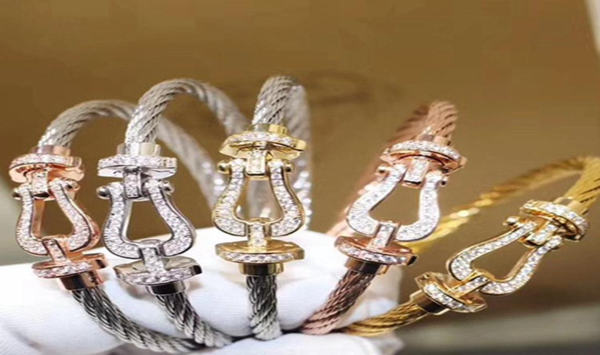 

Bangle Luxury Titanium Steel 18K Gold Plating FD Steelwire Ushaped Buckle Bracelet Full Diamond Women5356520