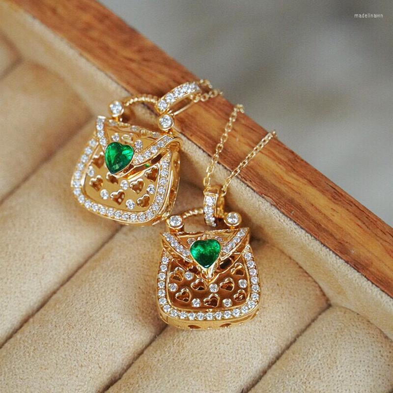 

Chains Aazuo 18K Pure Rose Gold Real Diamond Natrual Emerald Fashion Bag Pendent With Chain Necklace Gift For Women Engagement Party