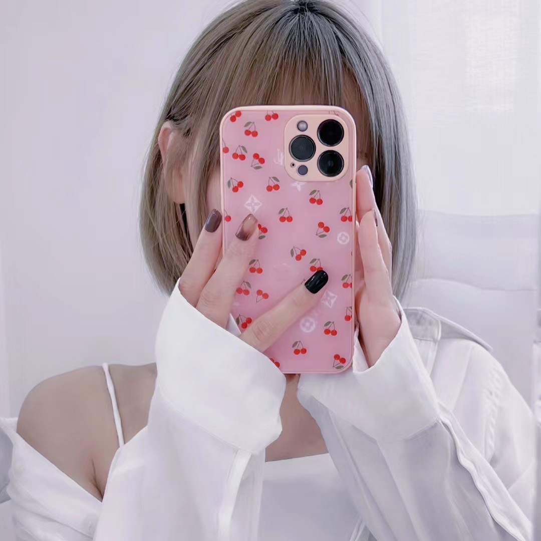 

Designer glass cases for iphone 11 11promax 12 12pro 13 13pro 13promax 14 14plus 14pro 14promax come with box