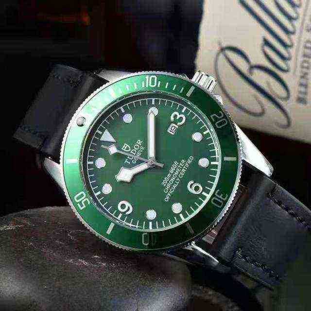 

fashion SUPERCLONE watches titanium Tudors watch Pelagos 25600 mens zf montre movement Luxury designer Watch Fashion Women's Men's tudors E9JI MC5A WBCDWBCD, Beige