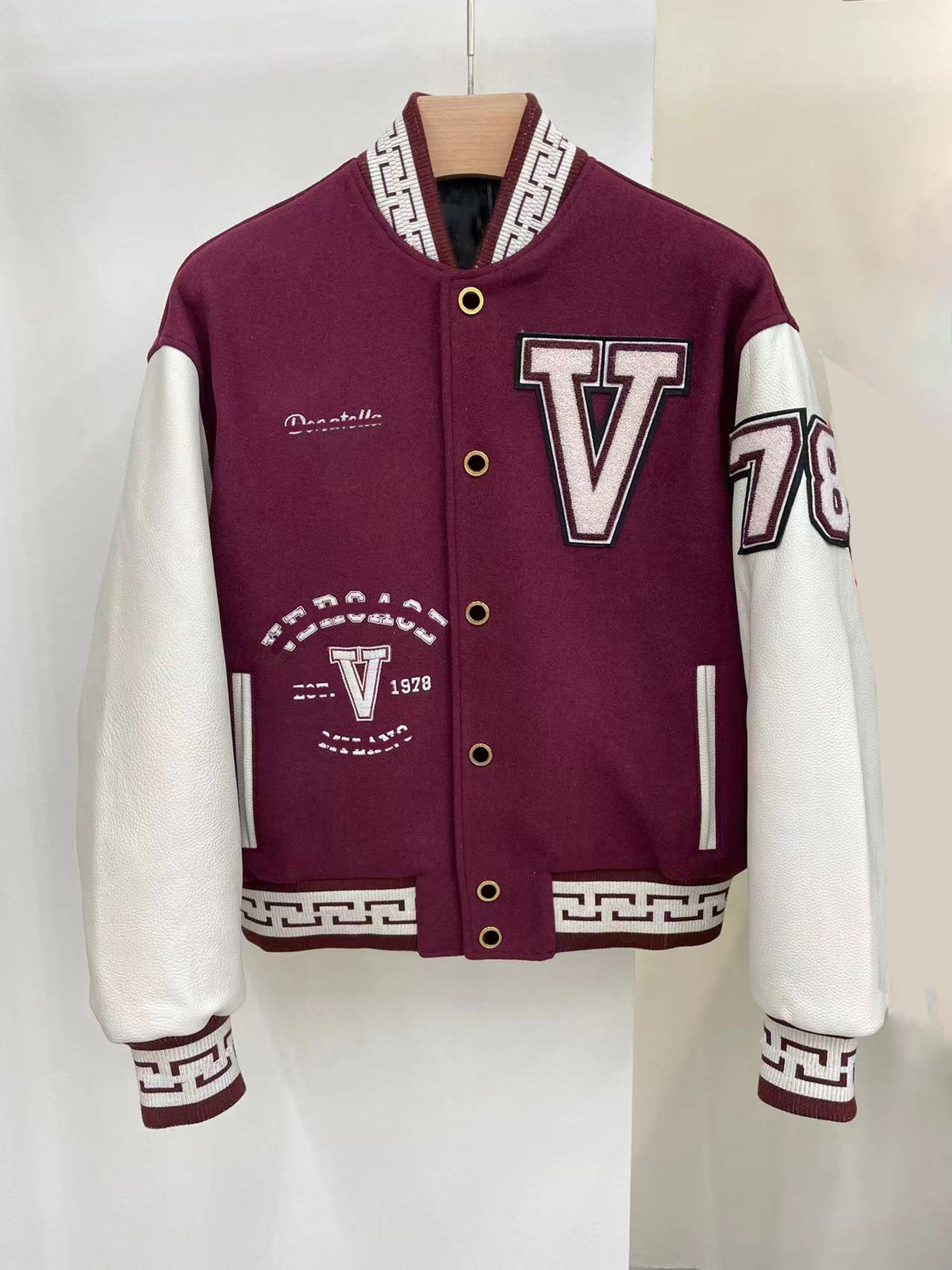 

Designer Mens Ladies Jackets USA Bomber Jacket Men Street Letters Embroidered Baseball loose coat Harajuku Varsity Jacketss Unisex Size M-XXXL