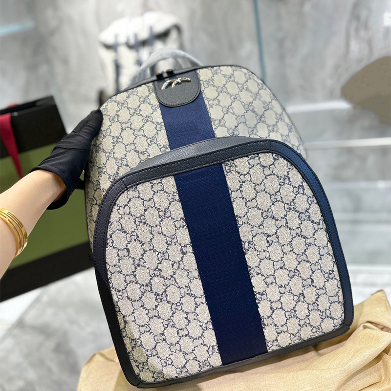 

Designers backpacks luxurys handbag letter design large capacity hiking bag Travel temperament versatile Christmas gift backpack Material Leather very nice, Grey+dust bags