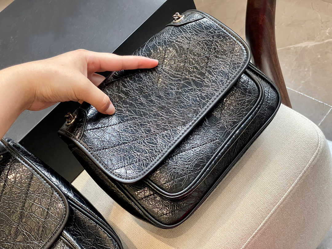 

Designer Luxury YYSL Bags For Womens Handbags Crossbody Purses YSLitys large Capacity Versatile The Tote Bag Loulou Multicolour Fashion Leather Wallet NCDA, No bag