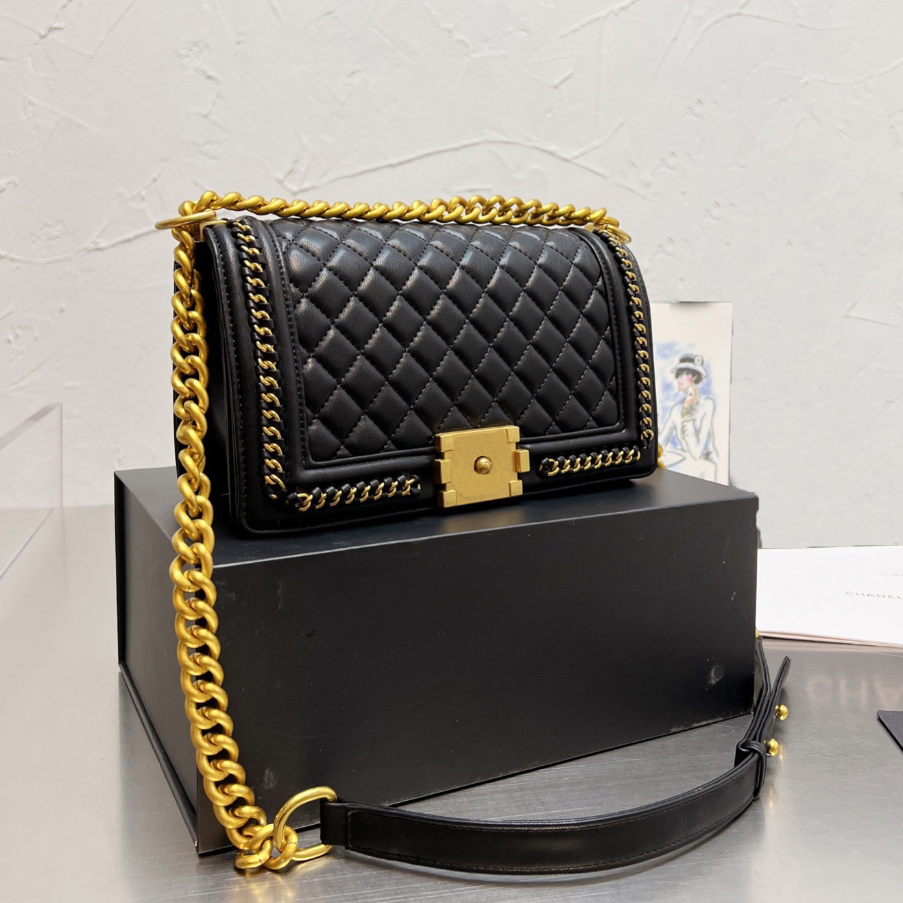 

Luxurious Womens Flap Bags Heavy Golden Chains Crossbody Handbags C Brand Lady Purse Designers Women Diamond lattice Pink Black M 25cm Underarm Shoulder Bag Wallet, Color 5