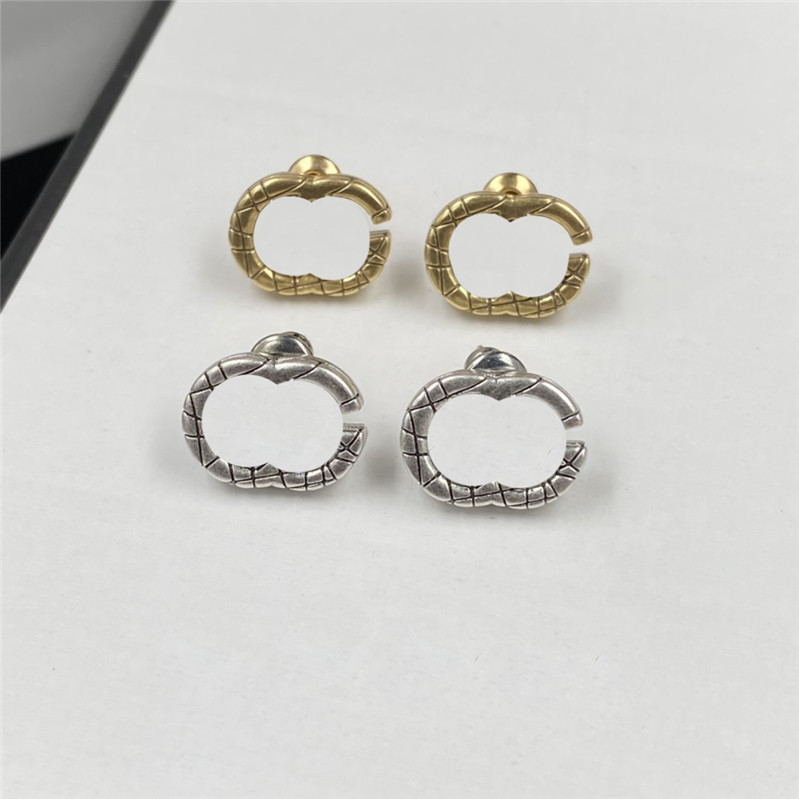 

Retro Double Letters Earrings Ladies Charm Designer Studs Golden Silver Eardrops Steel Stamps Earring Christmas Gifts With Box