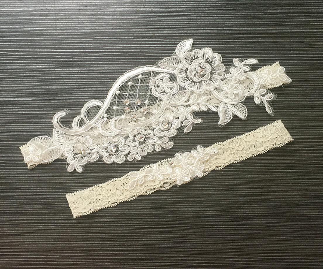 

White Women039s Sexy Lingerie Garters Lace Belt Legs Ring Harness Women Wedding Garter bridal Flower Appliques Set2991627