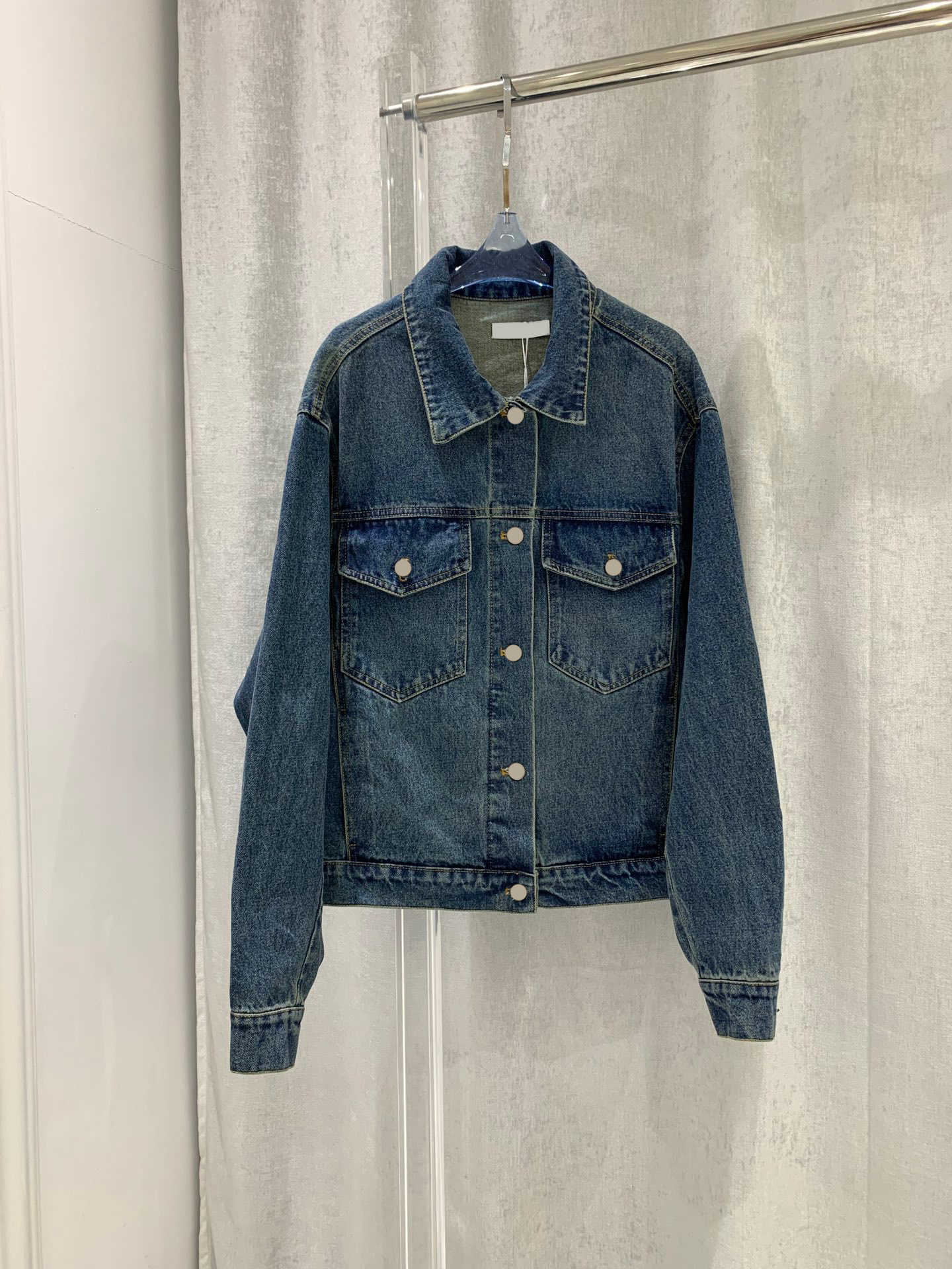 

Womens Jacket Animal Embroidery Lapels Long Sleeves Denim Coat Symmetrical Front Pocket Off Shoulder Design Button Tops Luxury Designer Style Women Apparel, 14