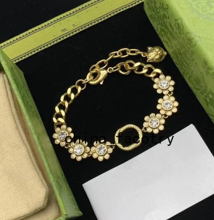 

Sunflower Bracelet Girl Elegant Punk Cute Tiger Head Letter Bracelet Fashion Couple Jewelry Adjustable