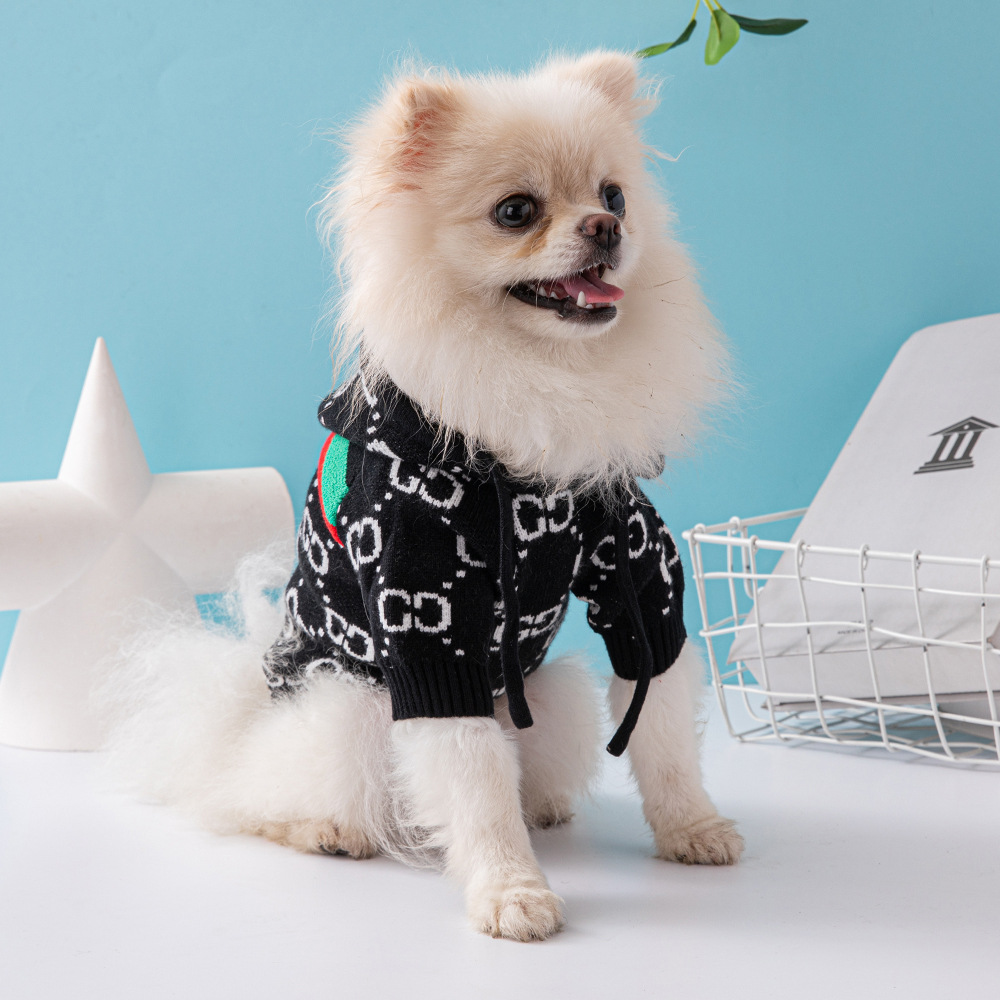 

Classic style Dog Apparel Summer Small And Medium Sized Dogs Cat Clothes Thick Hooded sweater Fashion Dogs Clothing Winter Warm Outdoor Cats Coat, As the picture 1