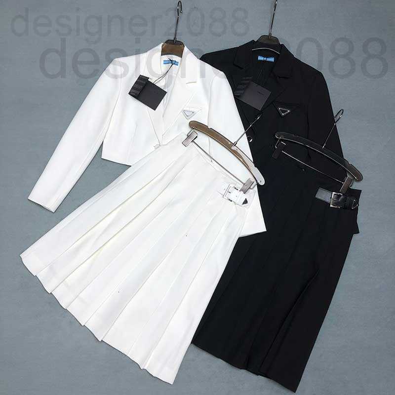 

Casual Dresses designer Women Dress Long Skirt Belt Fit Skirts For Spring Summer Outwear Style With Budge Letter Lady Slim Tees Knit Shirt JUFD