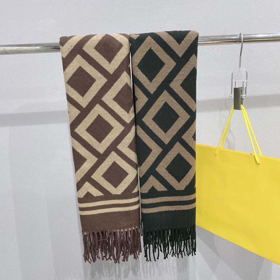Designer Hiver Laminette Écharpe Écharpes Chaudes Élégantes pour Homme Femmes Long Foulard 2 Options