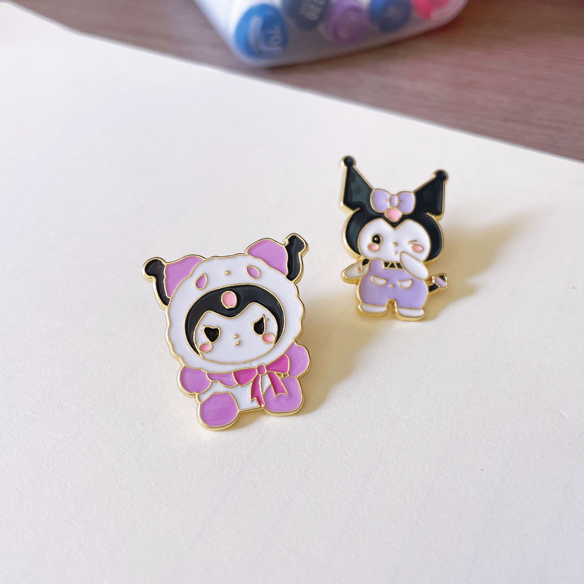 

Kuromi Cute Anime Movies Games Hard Enamel Pins Collect Metal Cartoon Brooch Backpack Hat Bag Collar Lapel Badges Women Fashion Jewelry Elf brooch S10001, Color #1