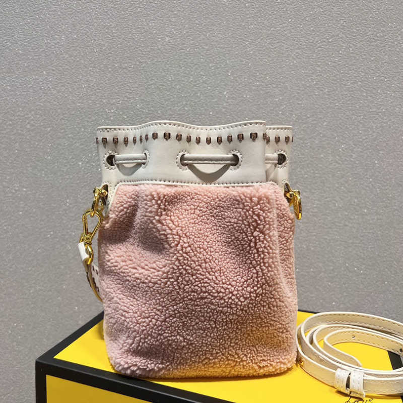 

Drawstring bags Designer Shoulder crossbody Bag Women Luxurys handbags plush leather Purse Tote Clutch handbags bucket 221111, Brown