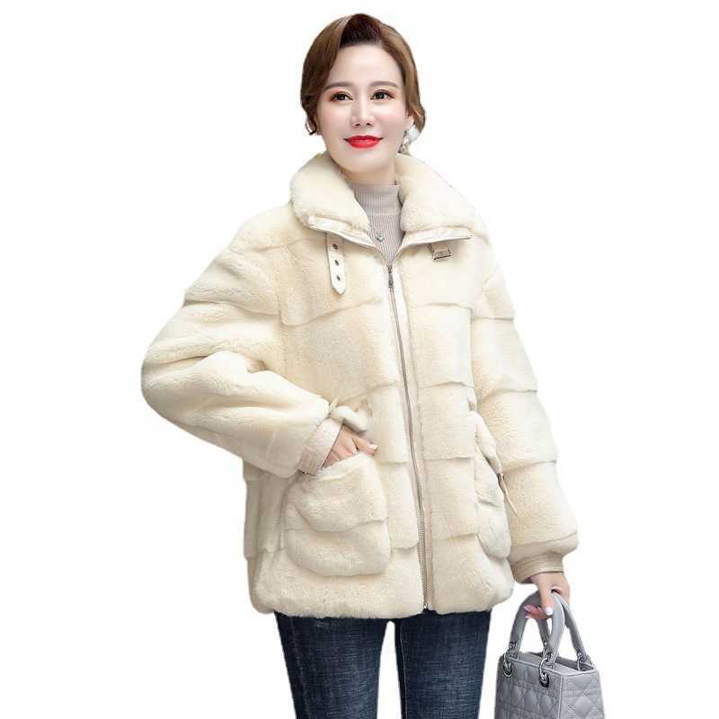 

Middle-aged mother autumn and winter mink coat female short small man foreign style coat middle-aged and elderly wool coat C0929, Purple