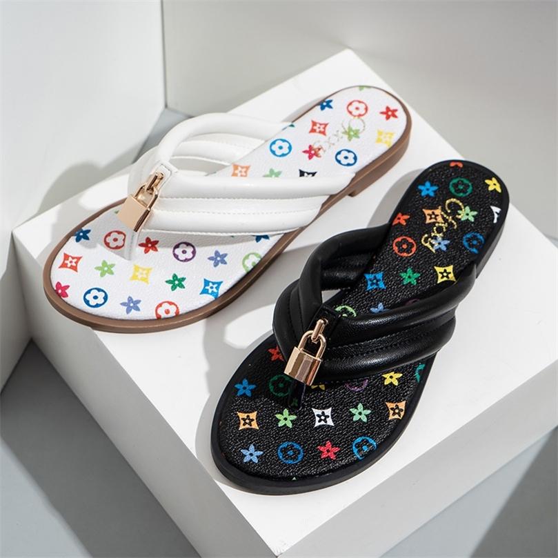 

Shoes Woman Gilrs Summer Lock Buckle Clip Flip Flops Anti-slip Slides Cartoon Print Slipper Home Slippers 220426, Black
