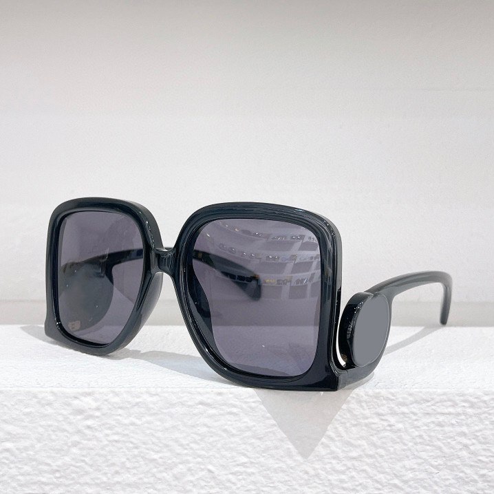 

Glasses For Men Sunglasses Designer Mens Woman Oversize Square ShapeWomens Retro Stylish 18k Gold Women 1328s