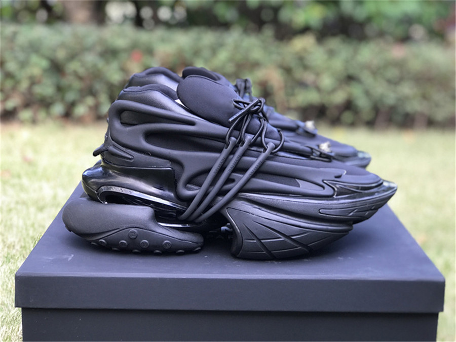 

Luxu Unicorn Shoes Men Women Calfskin Sneakers In Noir Black White Leather Low-top Neoprene Outdoor Sports Sneakers With Original Box, Customize