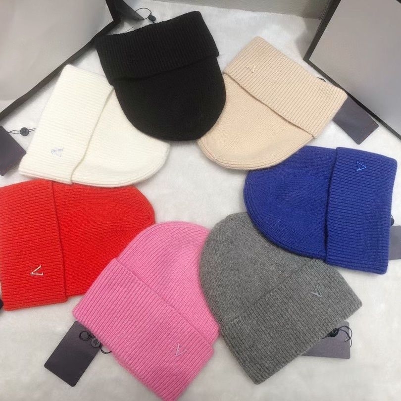 

23ss 2022 luxury knitted brand designer Beanie Cap men's and women's fit Hat Unisex 100% Cashmere letter leisure Skull woolen cap outdoor fashion, Red