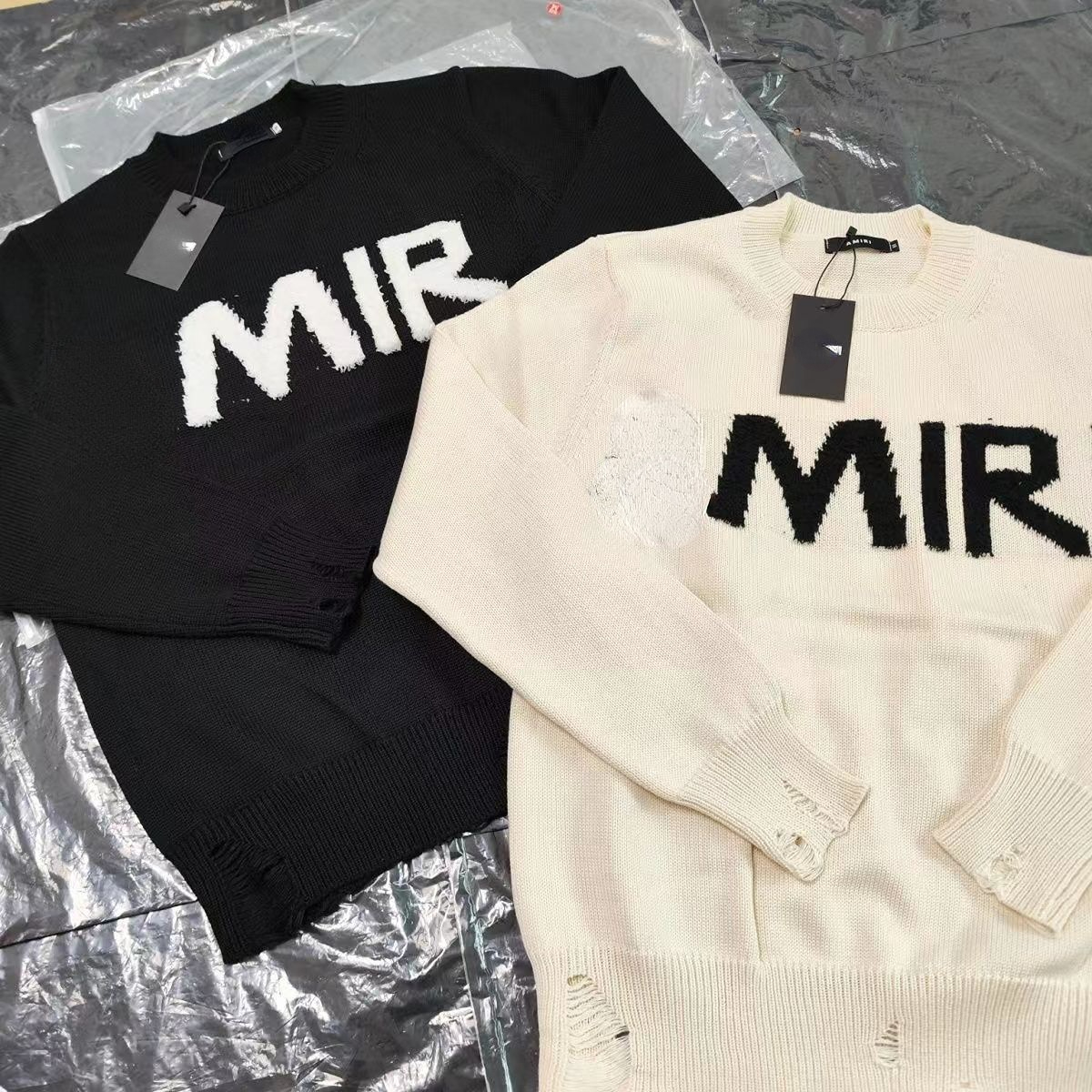 

Fashion brand men' sweater OP80 new jacquard letter logo to do old hole round neck loose jumper sweater, Customize