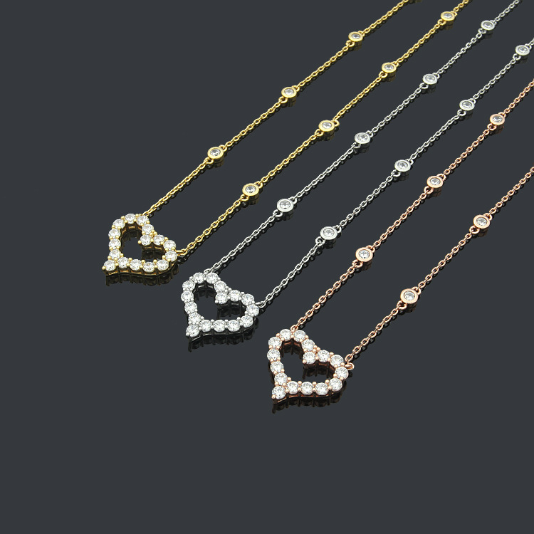 Designer Femmes Coeur creux de diamants Collier à passage complet Bijoux de luxe CollierOr Argent Rose Marque complète comme cadeau de Noël de ma