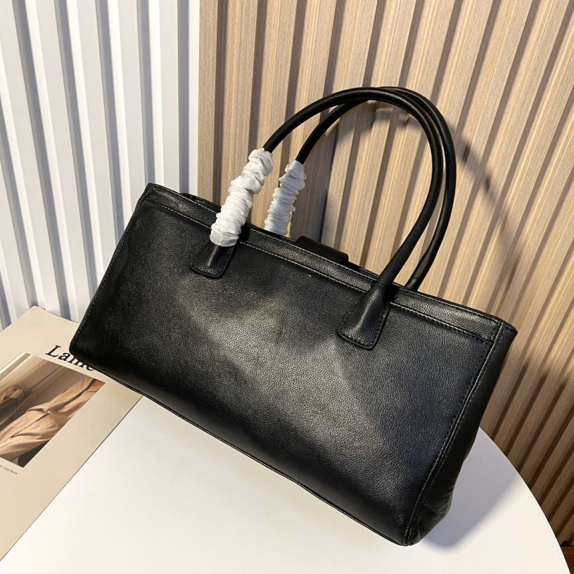 

CC Bags Luxury Brand Shoulder Bags Womens Vinatge Jumb Top Handle Tote Black Bags Gold Metal Turn Lock Pochette Pocket Calfskin Genuine Leat, Box