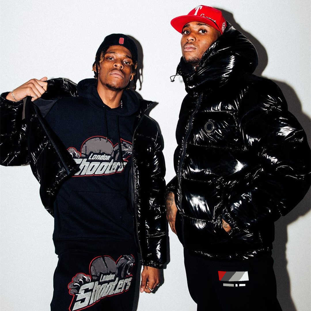 

Mens Trapstar coats puffer jacket women outerwear down parkas fashion designer coat quality streetwear couples dress sportwear high street hip hop jackets 2023, Black big badge