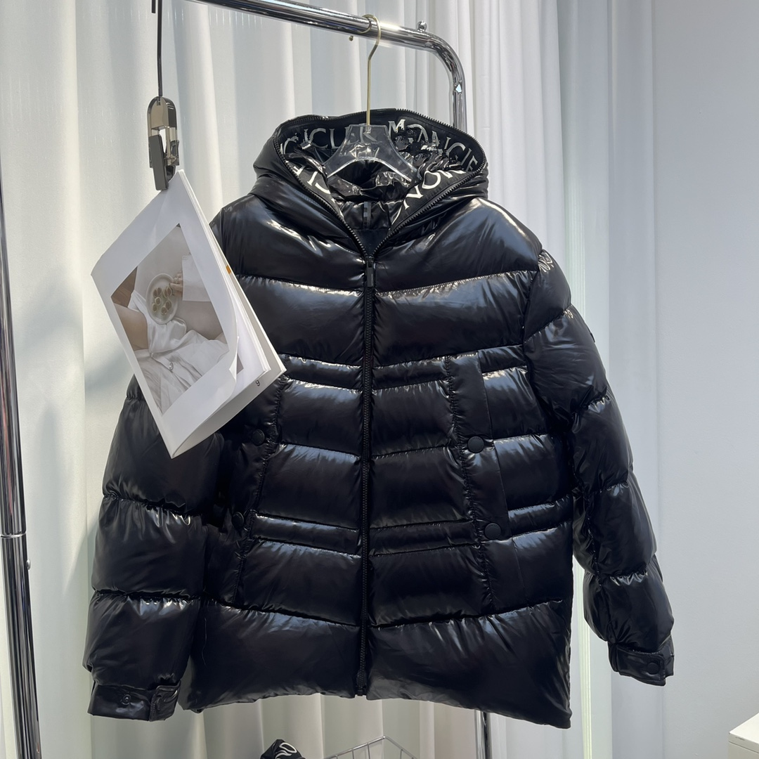 

Luxury France Mens down jacket Letter Monclair Logo Knitted women Parkas Panel Casual coats Bomber jackets Designers Men S Clothing08size0-3