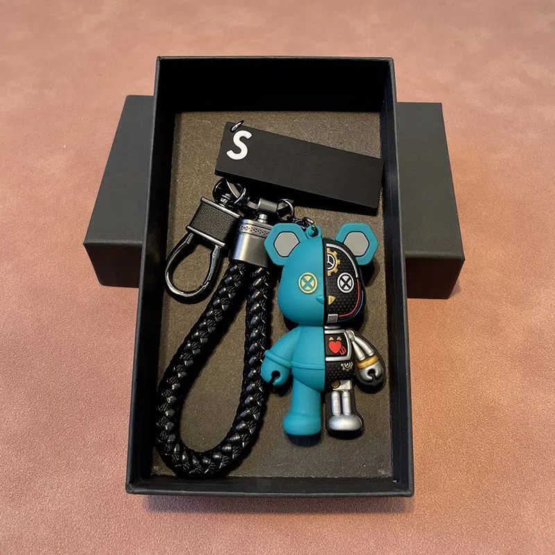 Keychains Lanyards Luxurys designers Keychain Car Key chain Solid color monogrammed Keychains Bear Design versatile Fashion Leisure Men Women good n