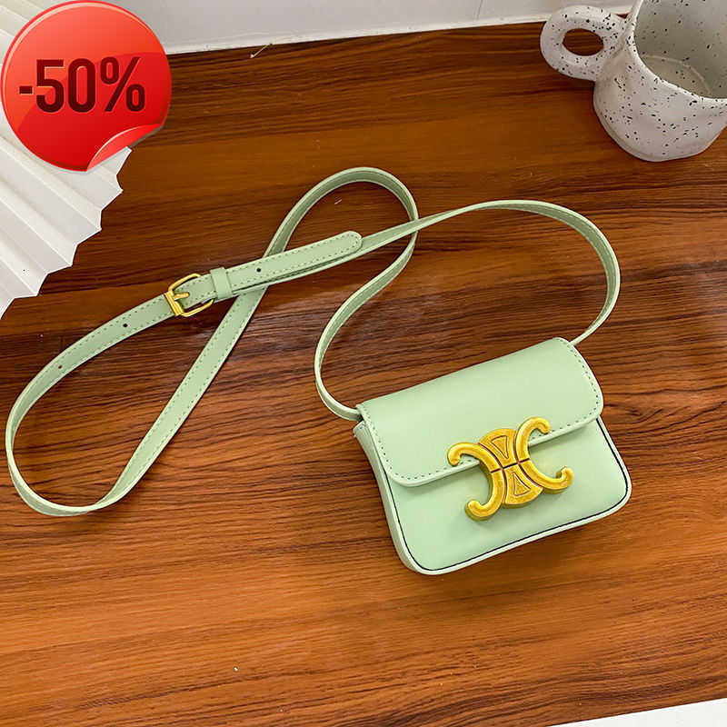 

Handbag Clearance Wholesale 2023 Summer New Triumph Arch Mini Bag One Shoulder Messenger Advanced Tofu Women Square, Pink