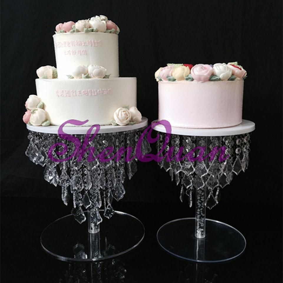 

Wedding Hanging Crystal Leaf Beads Cake Stand For 2 Size Wedding Decoration Acrylic Crystal Chandelier Cake Stand cake centerpiece325w