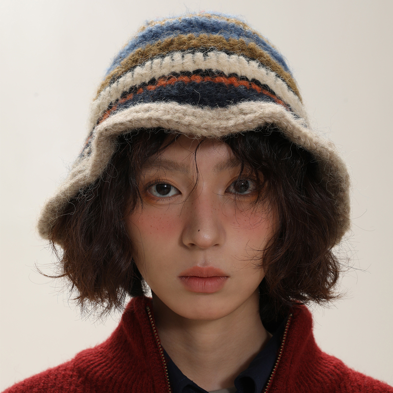 

Wide Brim Hats Bucket Winter Korean Handmade Crochet Striped Women Retro Contrast Color Warm Fisherman Girl Fashion Knitted Beanies 221119, Like picture