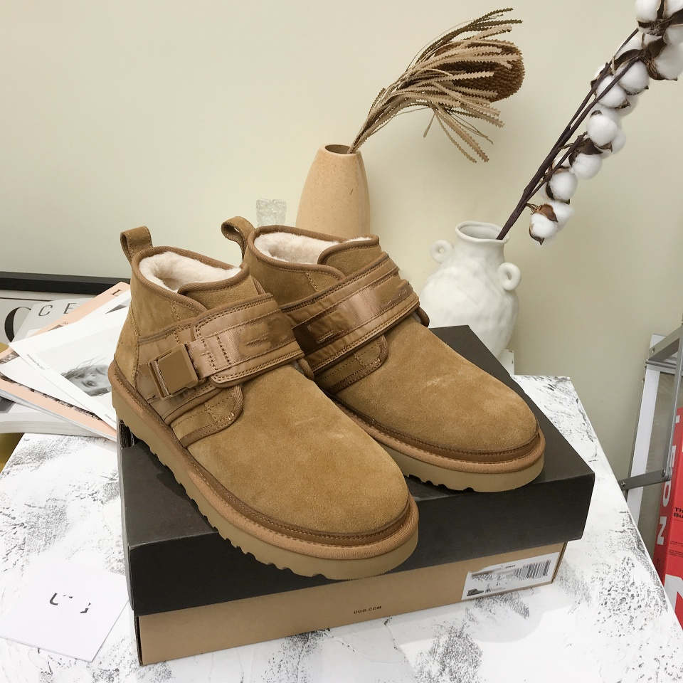 Bottes de neige design pour hommes en cuir de vachette chaud doublure en laine sangle de haute qualité fermeture à glissière anti-dérapante.