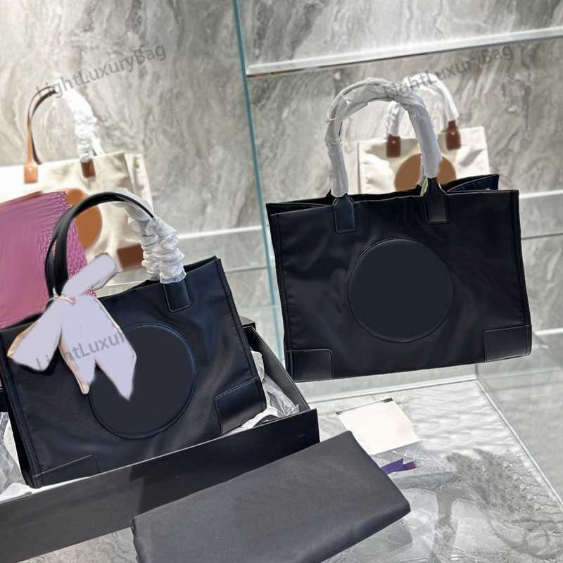 Designer Luxury Women Sac Tory Hands Hands TB Fashion Incliné Sac à bandoulirs Poursiers polyvalents Tories Burchs Totes de grande capacité Porte
