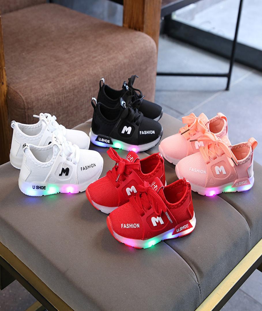 

Size 2130 Baby Flashing Lights Sneakers Toddler Little Kid LED Sneakers Children Luminous Shoes Boys Girls Sport Running Shoes LJ1961051, Black