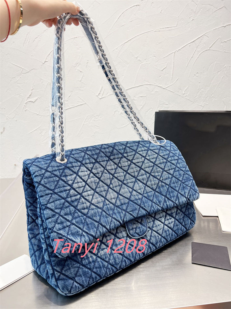 

Fashion Luxury Unisex Shoulder Bags Designer Bag Medium Blue Embroidered Quilted Denim Flap Bag Popular Small Handbags Lady Purses Wallets With Silver Hardware, This option is extra shipping free pls c