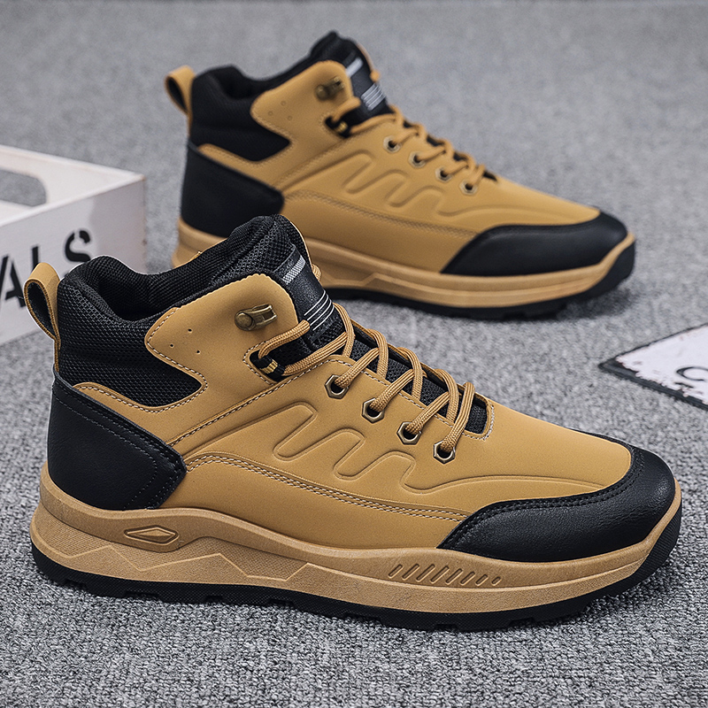 

Martin Designer Shoes Snow Men Sneakers Fashion Luxury Autumn Winter Smooth Leather Ankle Half ordeaux Platform Outdoor shoes for male discount low price, Socks