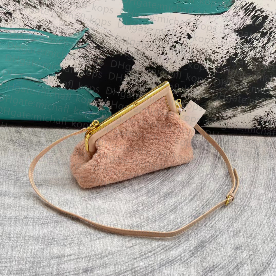 

Top Women Bag F Lamb Hair Shoulder Bag Metal Buckle Large Capacity Open First Series Original Style Luxury Designer Fashion Crossbody Bag, Pink